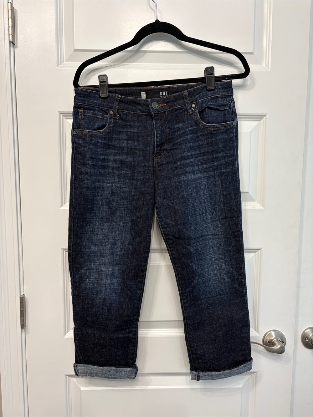Kut from the Kloth Women’s Lauren Straight Leg Crop Jeans Dark Blue